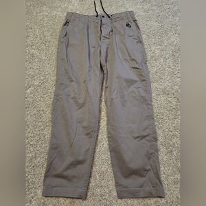 Nike LAB Essentials cropped pants